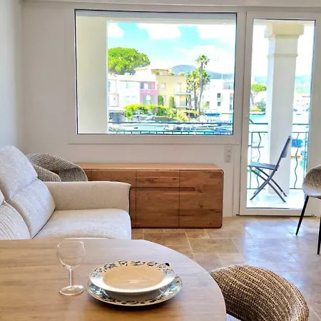 Le Balcon Des Canaux - Vue Spectaculaire Sur Les Canaux De Port-grimaud Appartement *