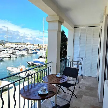 Le Balcon Des Canaux - Vue Spectaculaire Sur Les Canaux De Port-grimaud